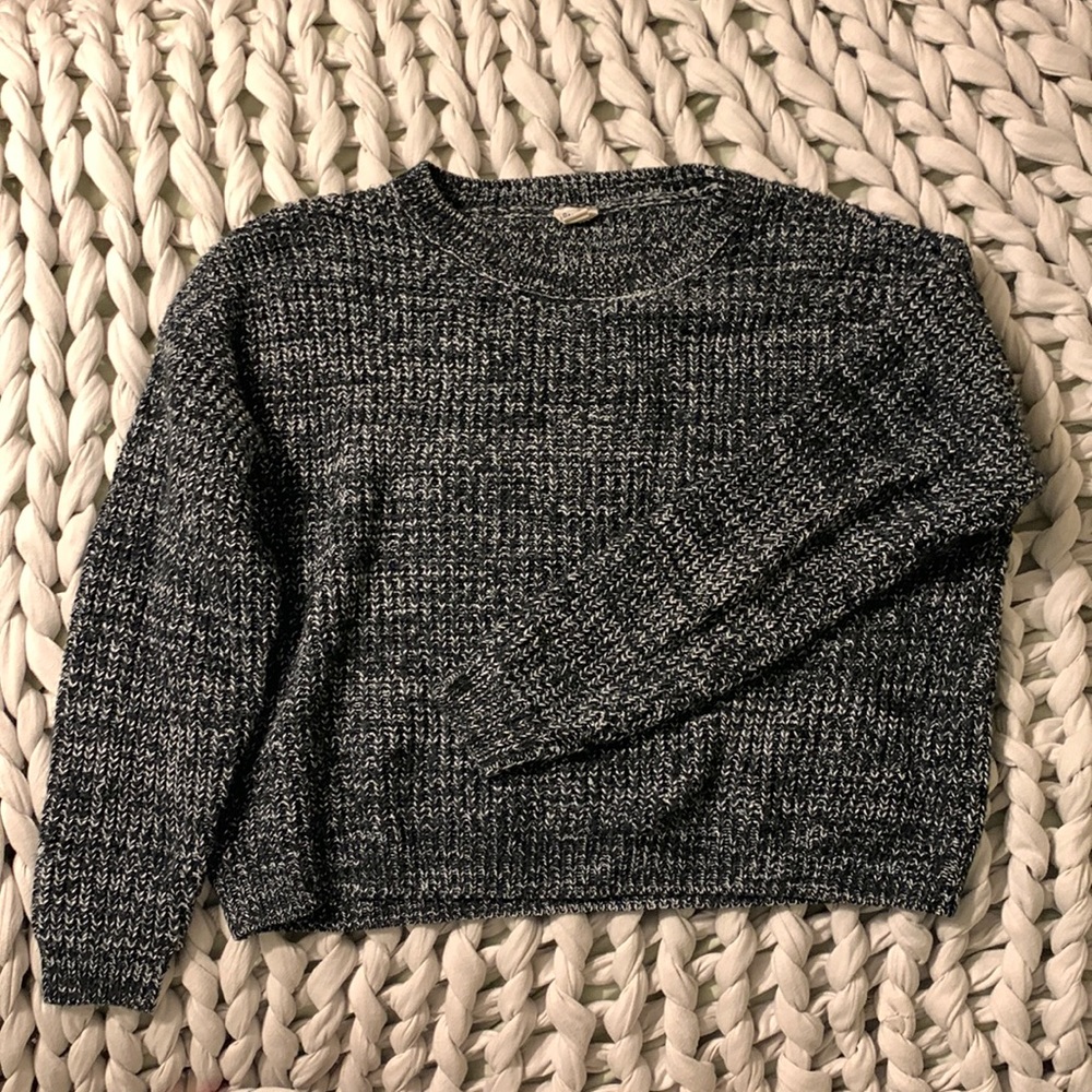 Black and White Knit Cropped Sweater